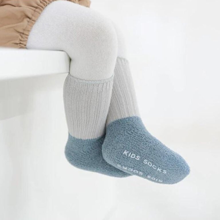 Chaussette Polaire Bebe 2 79aa1137 90ee 4da5 80eb 30c5fb1e77ca