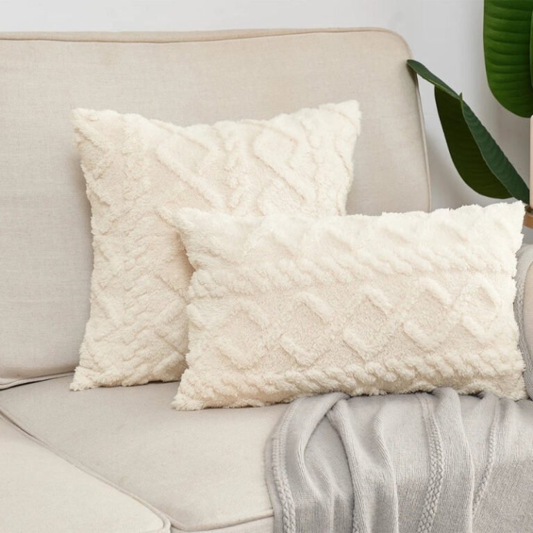Housse De Coussin Pilou Pilou Blanche
